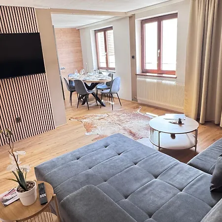 Alpin Am Dorfbrunnen Family * Штайнах-на-Бреннер