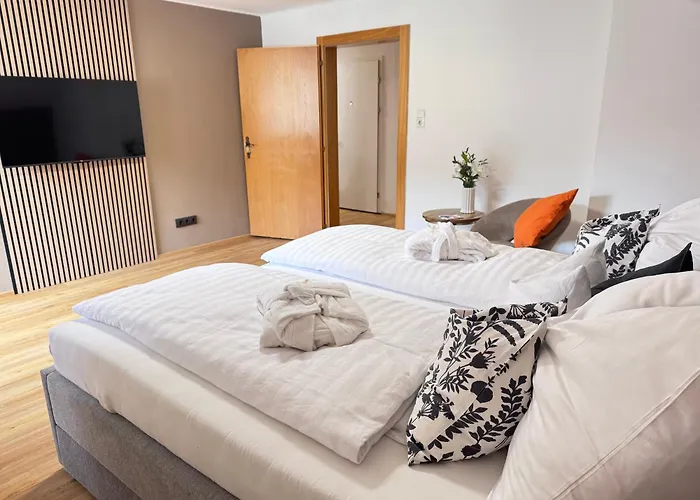 Alpin Am Dorfbrunnen Family * シュタイナハ・アム・ブレンナー