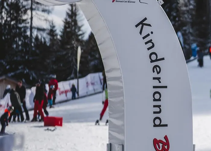 Alpin Am Dorfbrunnen Family アパート *