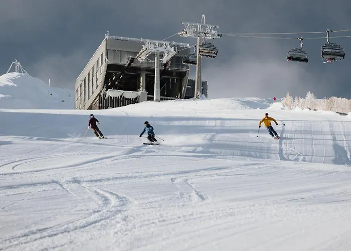 Alpin Am Dorfbrunnen Family *